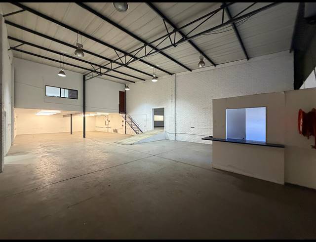 375M² WAREHOUSE TO LET IN BARBEQUE DOWNS